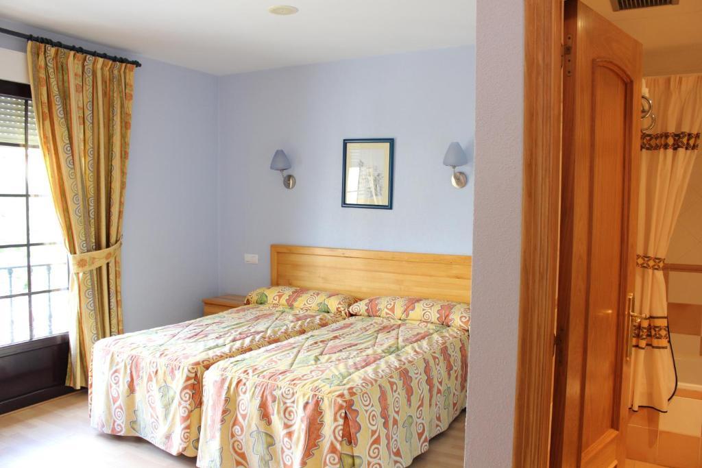 Casa Martin Hotel Poza de la Sal Room photo